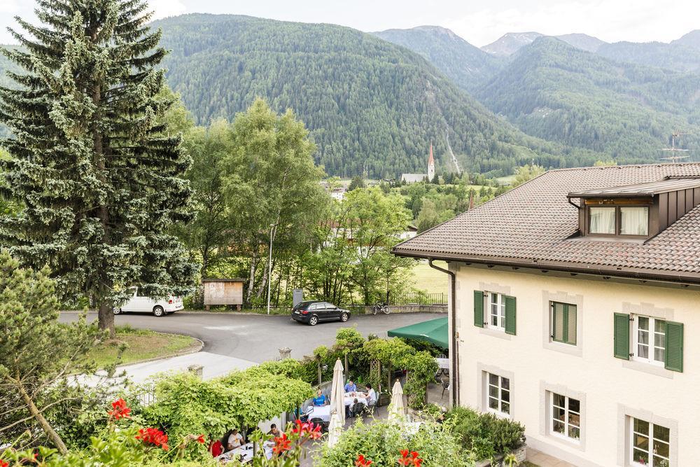 Lener Wirtshaus & Hotel Campo di Trens Luaran gambar