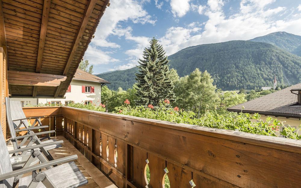 Lener Wirtshaus & Hotel Campo di Trens Luaran gambar